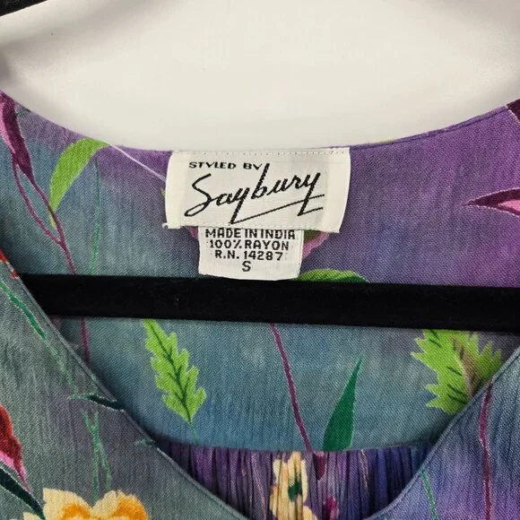 Styled by Saybury vintage small gauzy floral boho prairie short sleeve maxi - Picture 4 of 9